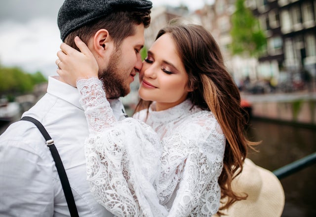 ラブラブタイム突入 彼女が キスしたい時にする仕草 4つ モデルプレス ラブラブタイム突入 彼女が キスしたい時にする仕草 4つ モデルプレス