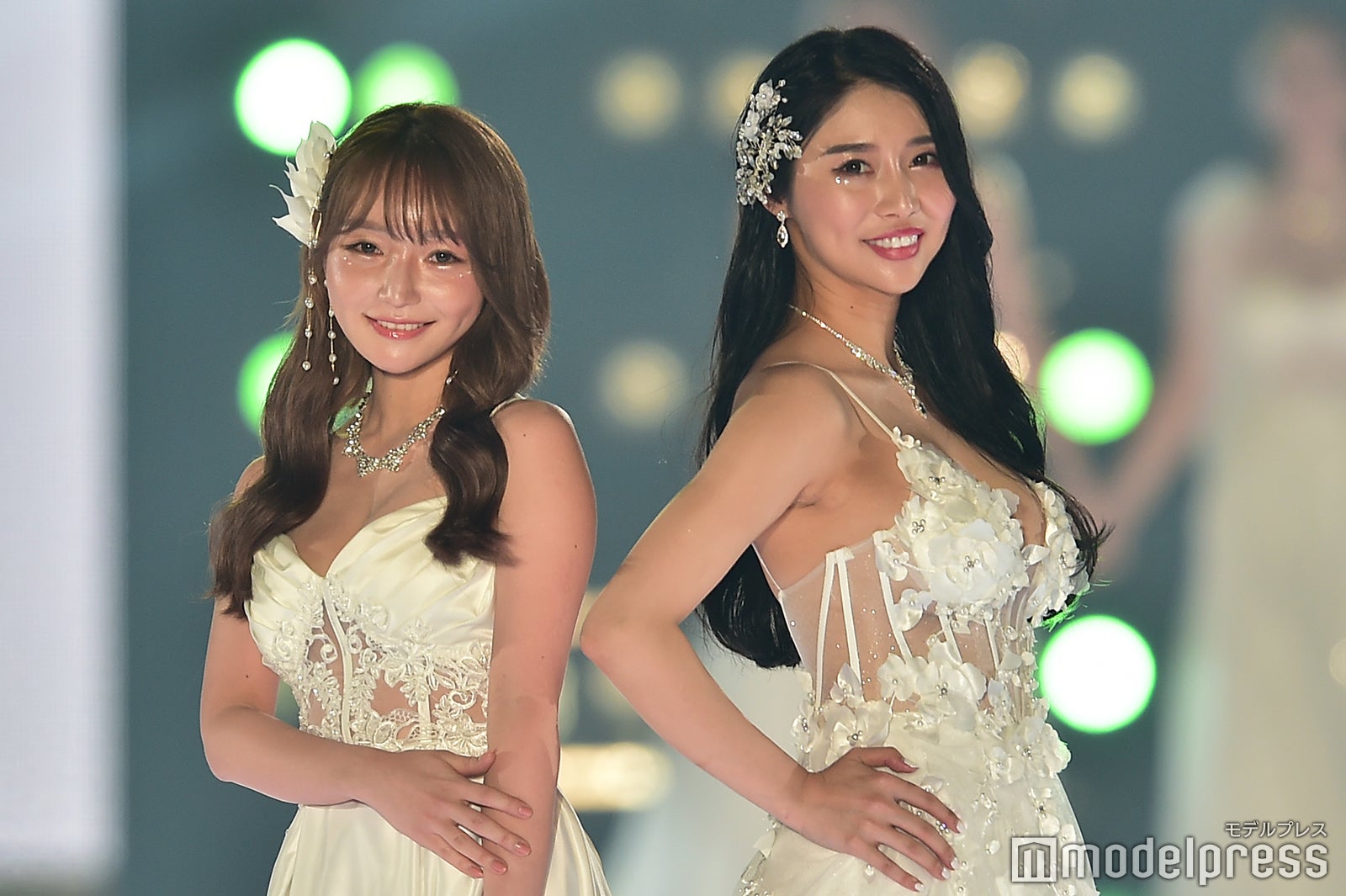 レミ、セナ（C）モデルプレス