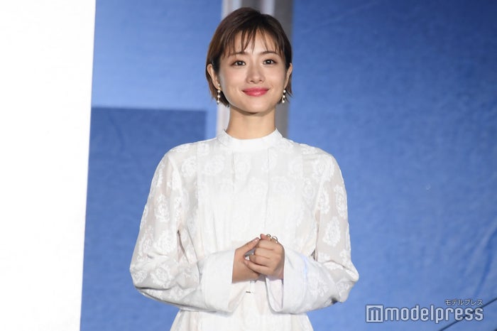 石原さとみ 涙が溢れてきた 聖火リレーでアフリカの友人から連絡 モデルプレス 石原さとみ 涙が溢れてきた 聖火リレーでアフリカの友人から連絡 モデルプレス