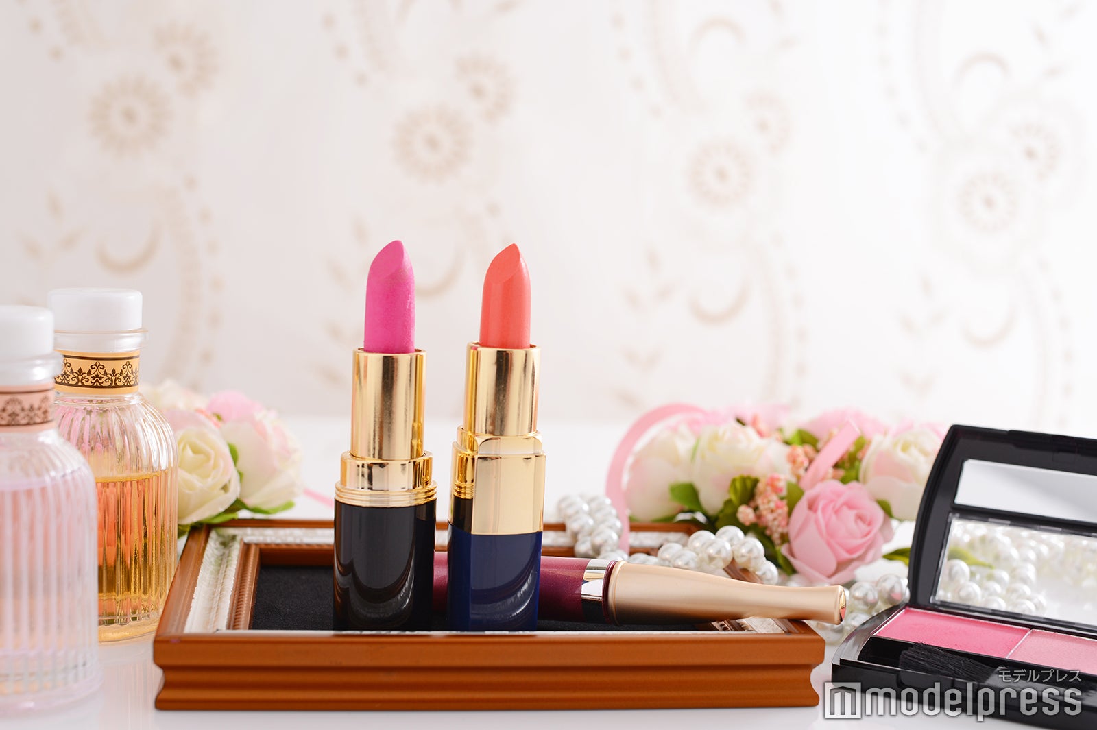 トレンド情報をリサーチ（Photo by liza5450／Fotolia）