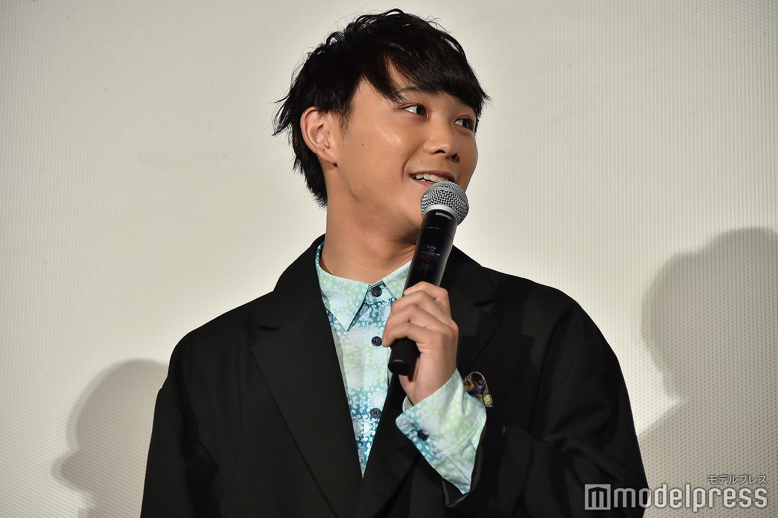 須賀健太（C）モデルプレス