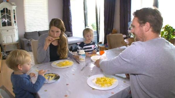 オランダ／晩御飯がフライドポテト（画像提供：毎日放送）