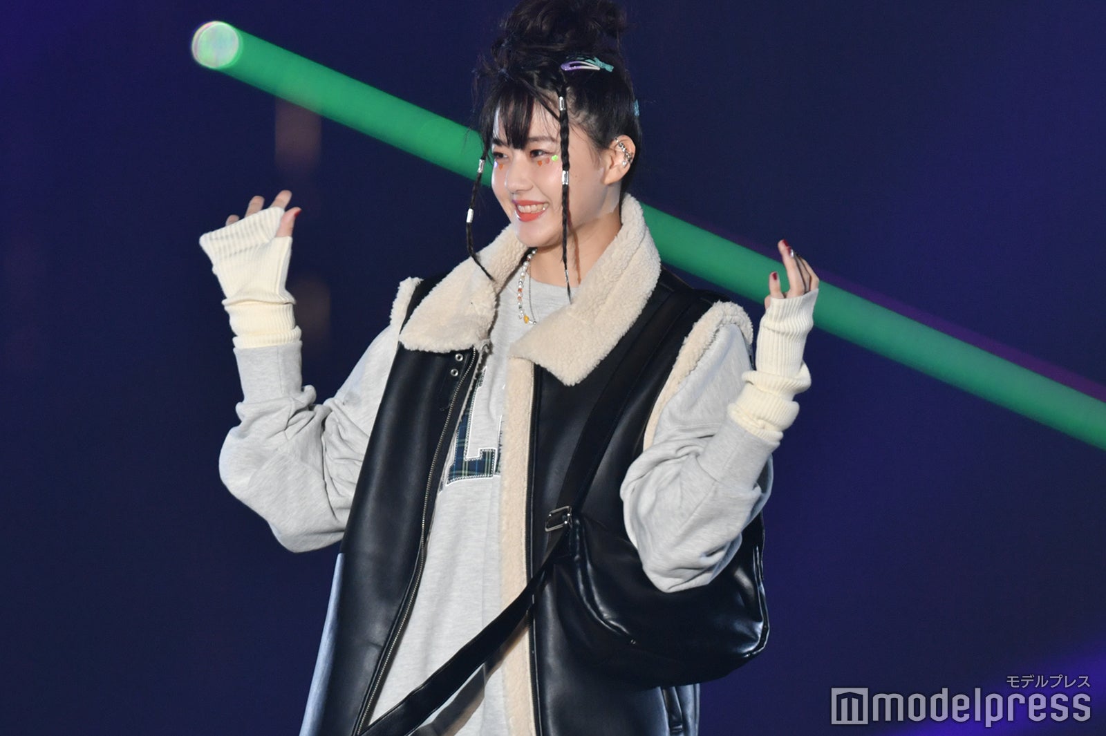 （C）モデルプレス