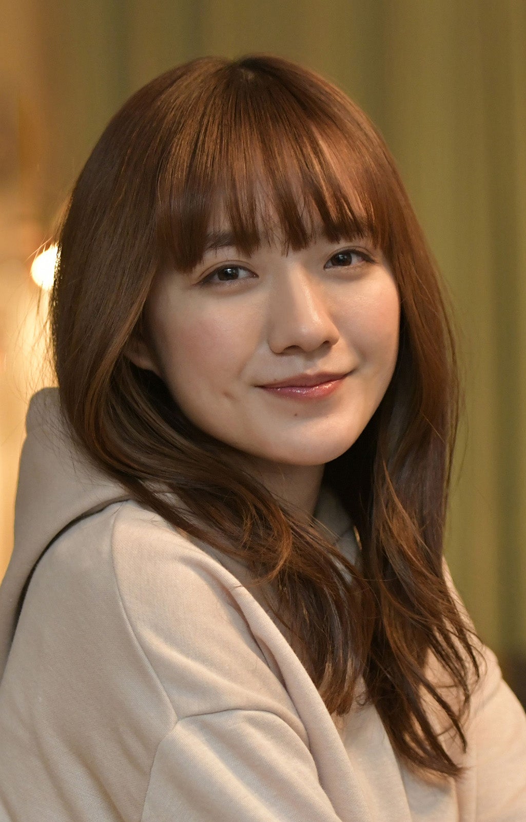 小島藤子（C）「来世ではちゃんとします」製作委員会