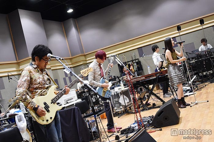 大塚 愛「LOVE IS BORN ~12th Anniversary 2015~」リハーサルに密着