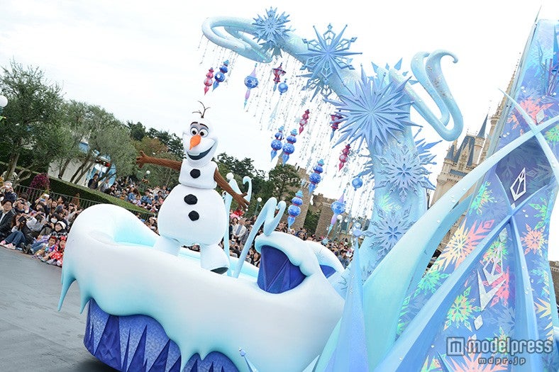 「ディズニー・クリスマス・ストーリーズ」オラフ