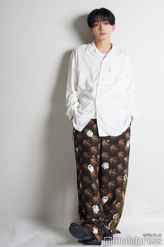 宮世琉弥/ヘアメイク:礒野亜加梨、スタイリスト:鴇田晋哉(C)モデルプレス