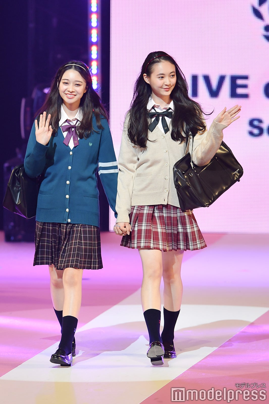 田鍋梨々花、宮野陽名（C）モデルプレス