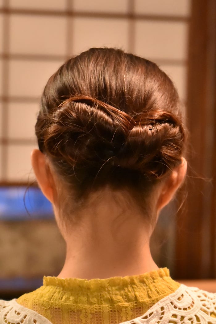 気になるカホコヘアをチェック/高畑充希「過保護のカホコ」(画像提供:日本テレビ)