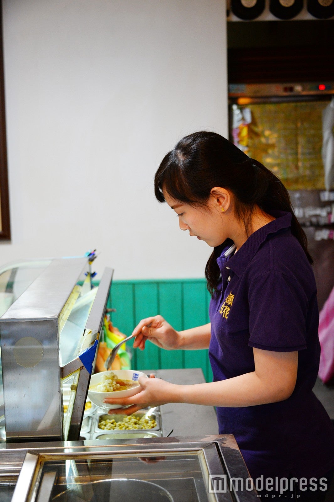 一杯一杯お客の好みに合わせて提供（C）モデルプレス