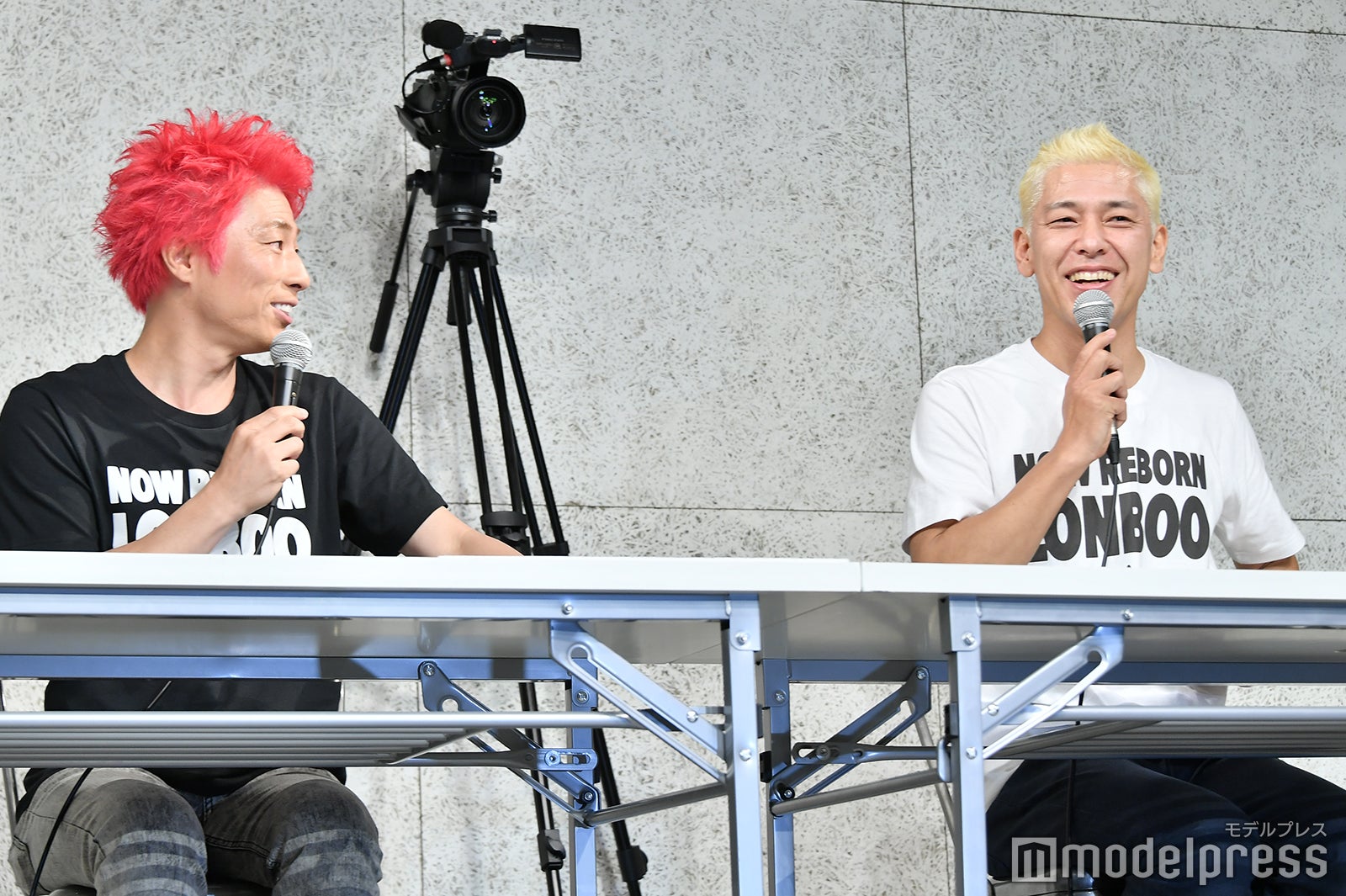 会見を行った田村淳、田村亮 （C）モデルプレス