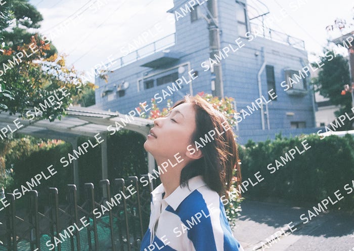 フラームジェクト限定特典:鳴海唯/photo by 三森いこ(提供写真)