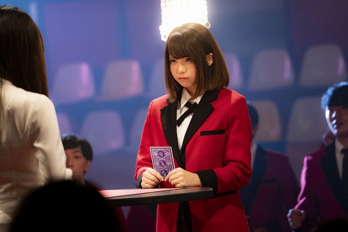 えなこ(C)2019 河本ほむら・尚村透/SQUARE ENIX・「映画 賭ケグルイ」製作委員会