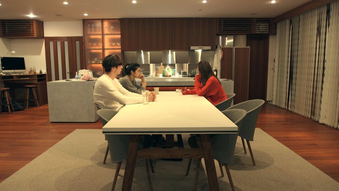 至恩、みずき、安未「TERRACE HOUSE OPENING NEW DOORS」4th WEEK(C)フジテレビ/イースト・エンタテインメント