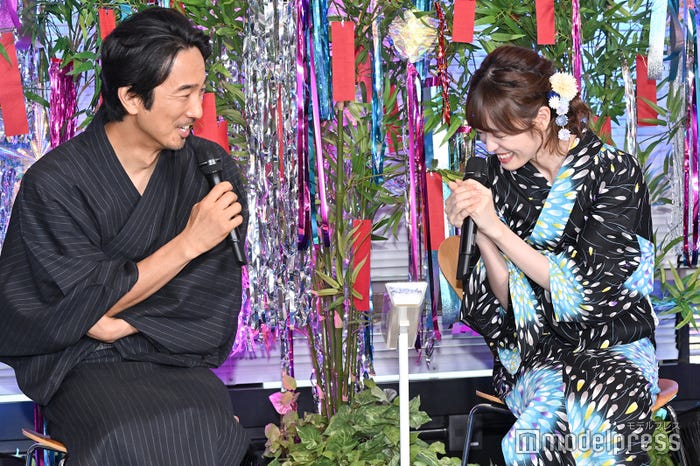 眞島秀和、高橋ひかる(C)モデルプレス