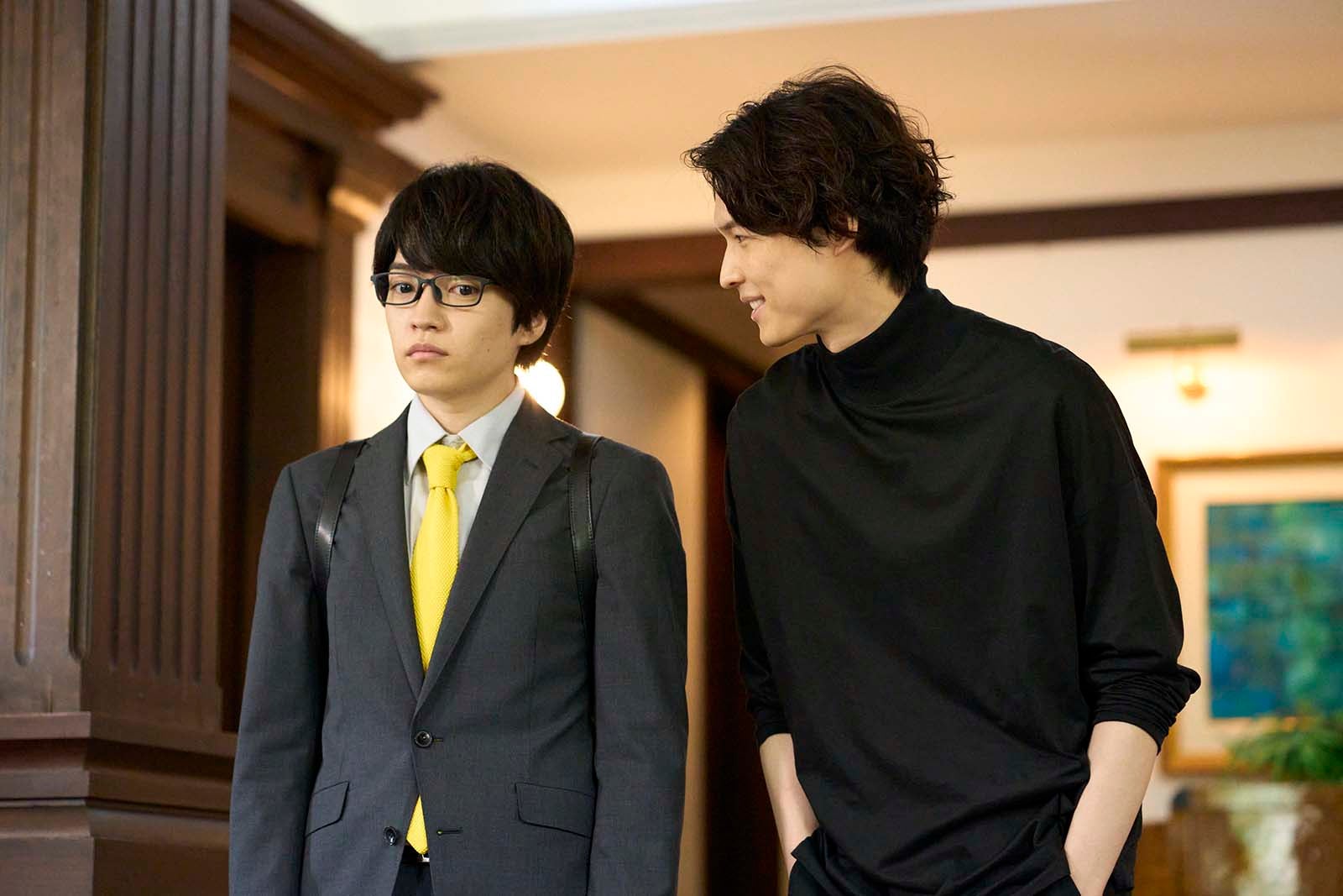 ＜ノッキンオン・ロックドドア 第1話＞倒理（松村北斗）＆氷雨（西畑大吾）、W探偵が前代未聞の難事件に挑む