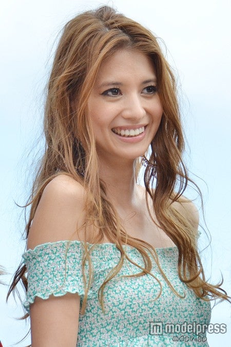 子育てについて語った吉川ひなの