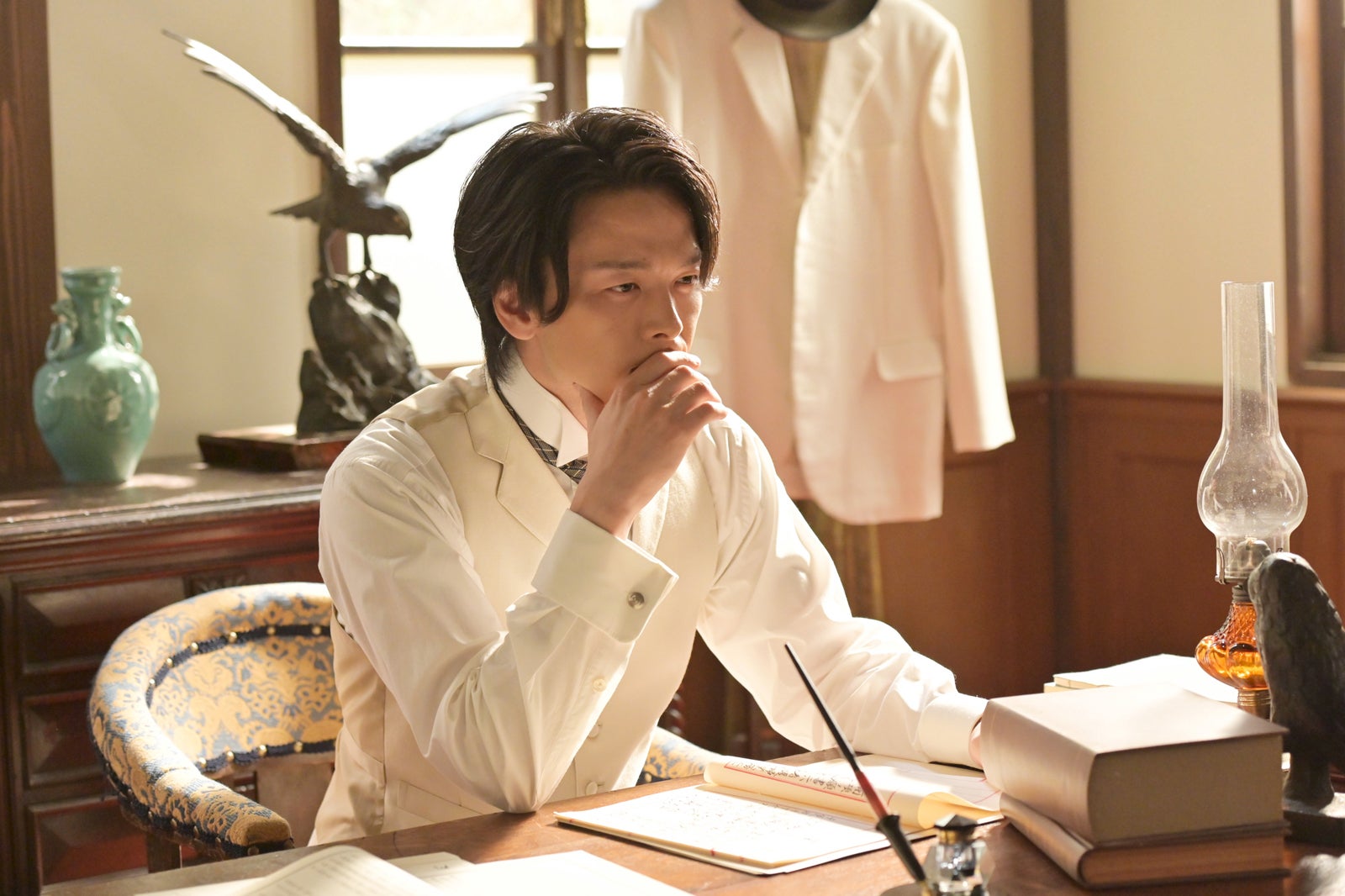 中村倫也「風、薫る」第122話（C）NHK