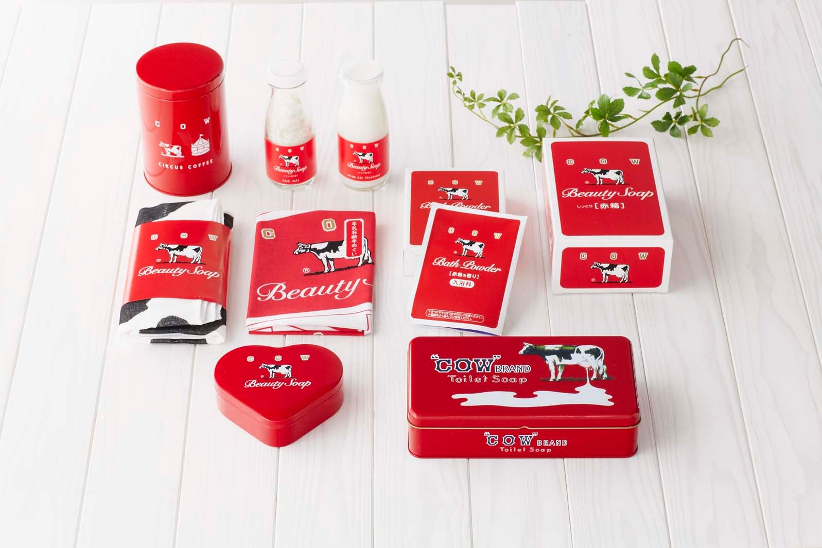 赤箱オリジナルグッズも