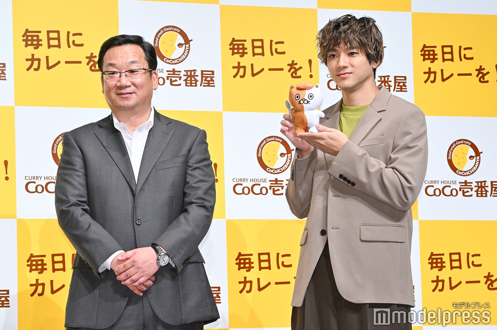 葛原守氏、山田裕貴（C）モデルプレス