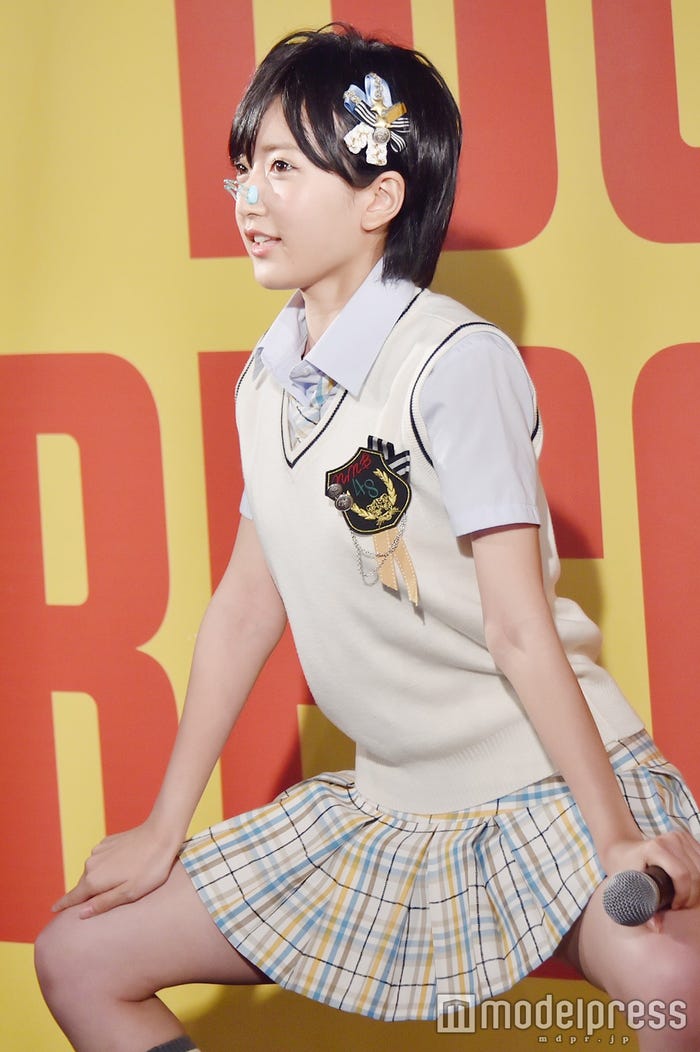 NMB48須藤凜々花スカートの限界”SEXYポーズ披露「大やけどしました」（C）モデルプレス