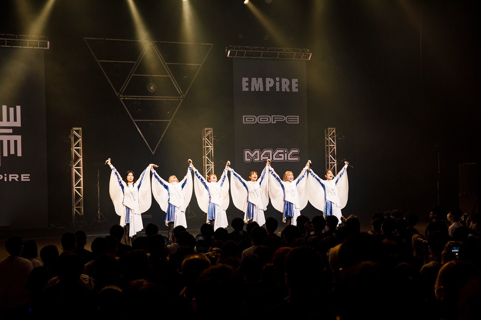 EMPiRE（ExWHYZ）（提供写真）