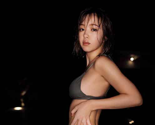 藤田ニコル初グラビア写真集、3度目の重版決定 自慢の美ヒップあらわな未公開カット解禁<好きになるよ?>