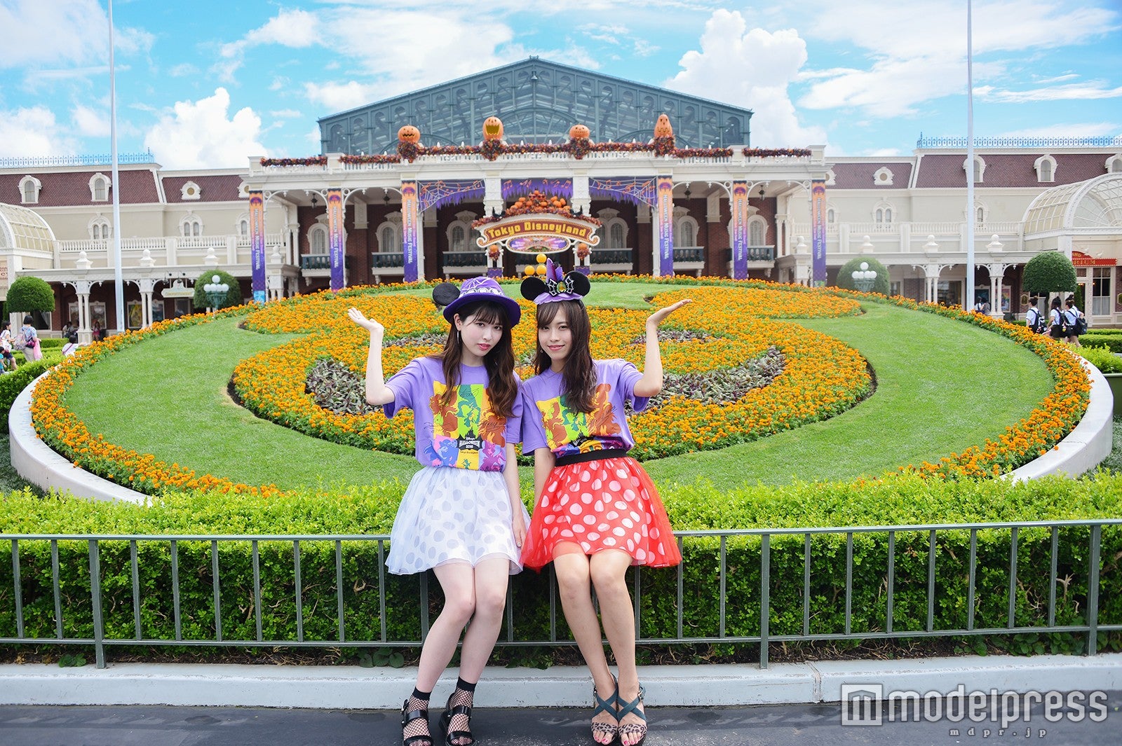 デコレーション／モデル：田方萌子（左）、山本沙樹（右）／（C）モデルプレス