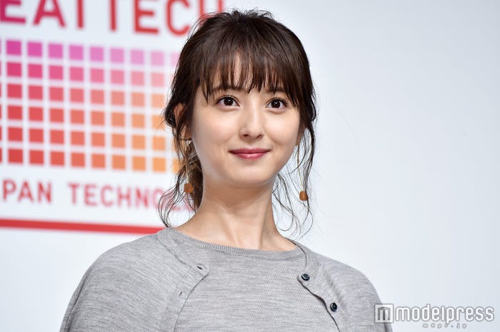 佐々木希 (C)モデルプレス