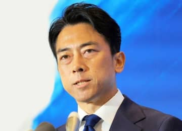 小泉防衛相 高市総理と「なぜ笑い合ってるかは国家機密…」投稿の写真に注目集まる 伊勢神宮で、関係者もみな笑ってる