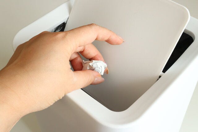 分離できるスウィングゴミ箱（9L）　使用例