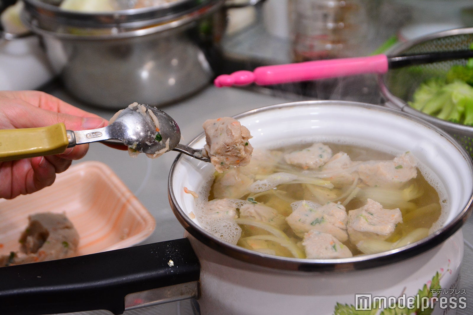 つみれ汁（C）モデルプレス