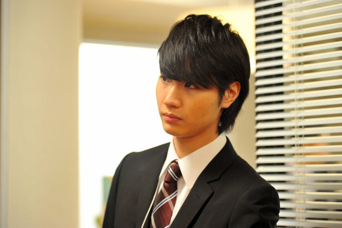 桜田通/ドラマ「HOPE~期待ゼロの新入社員~」より(画像提供:フジテレビ)