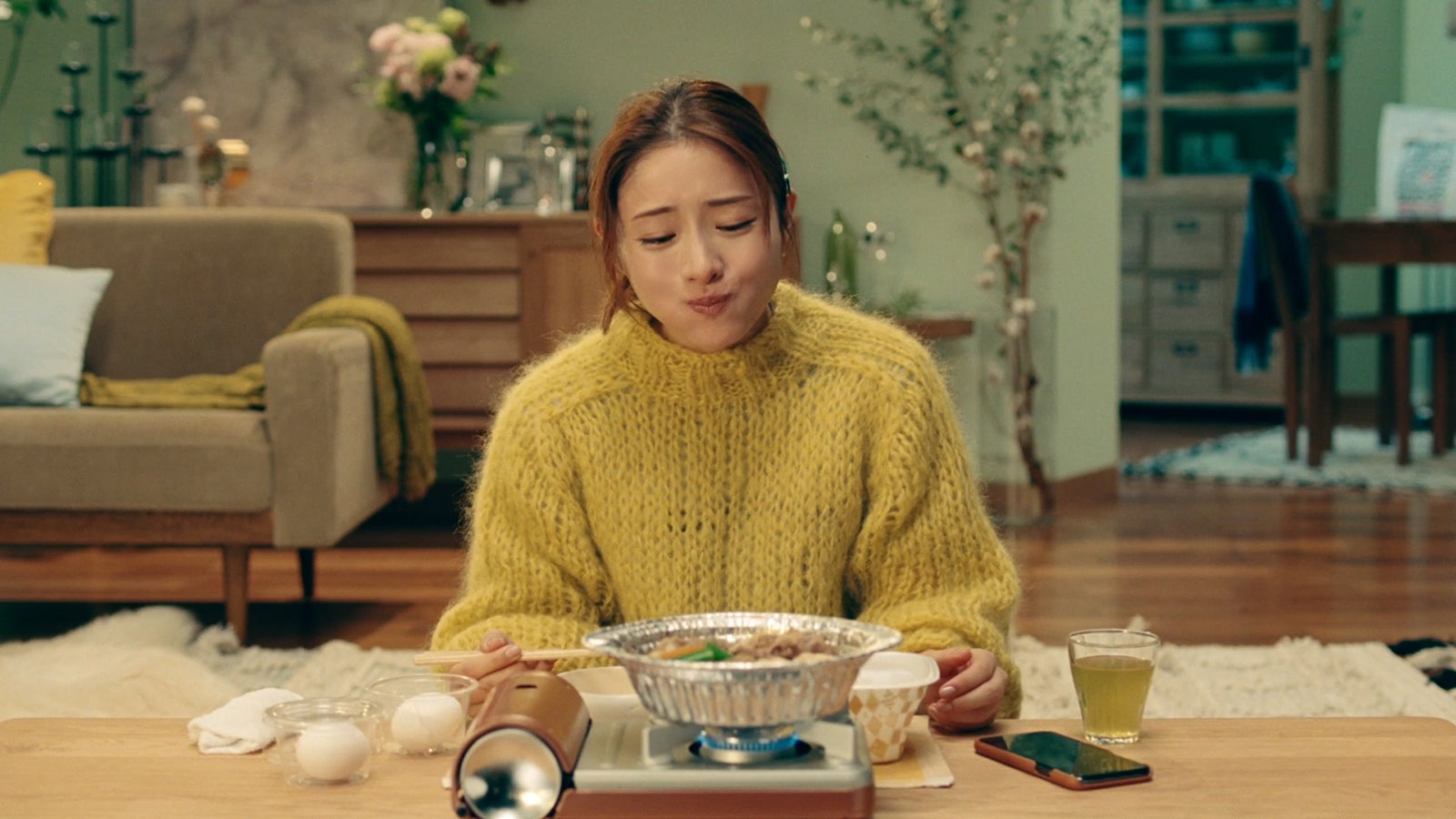 石原さとみ／新テレビCM「待つ幸せ」篇より（提供写真）