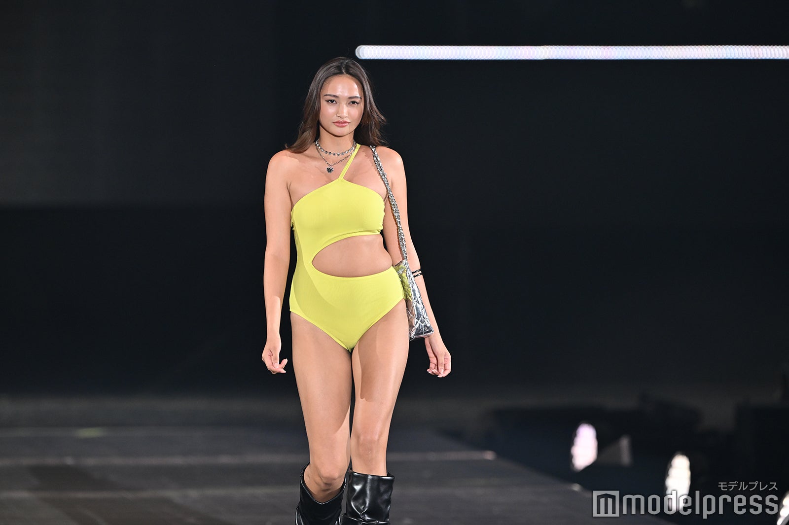 （C）モデルプレス