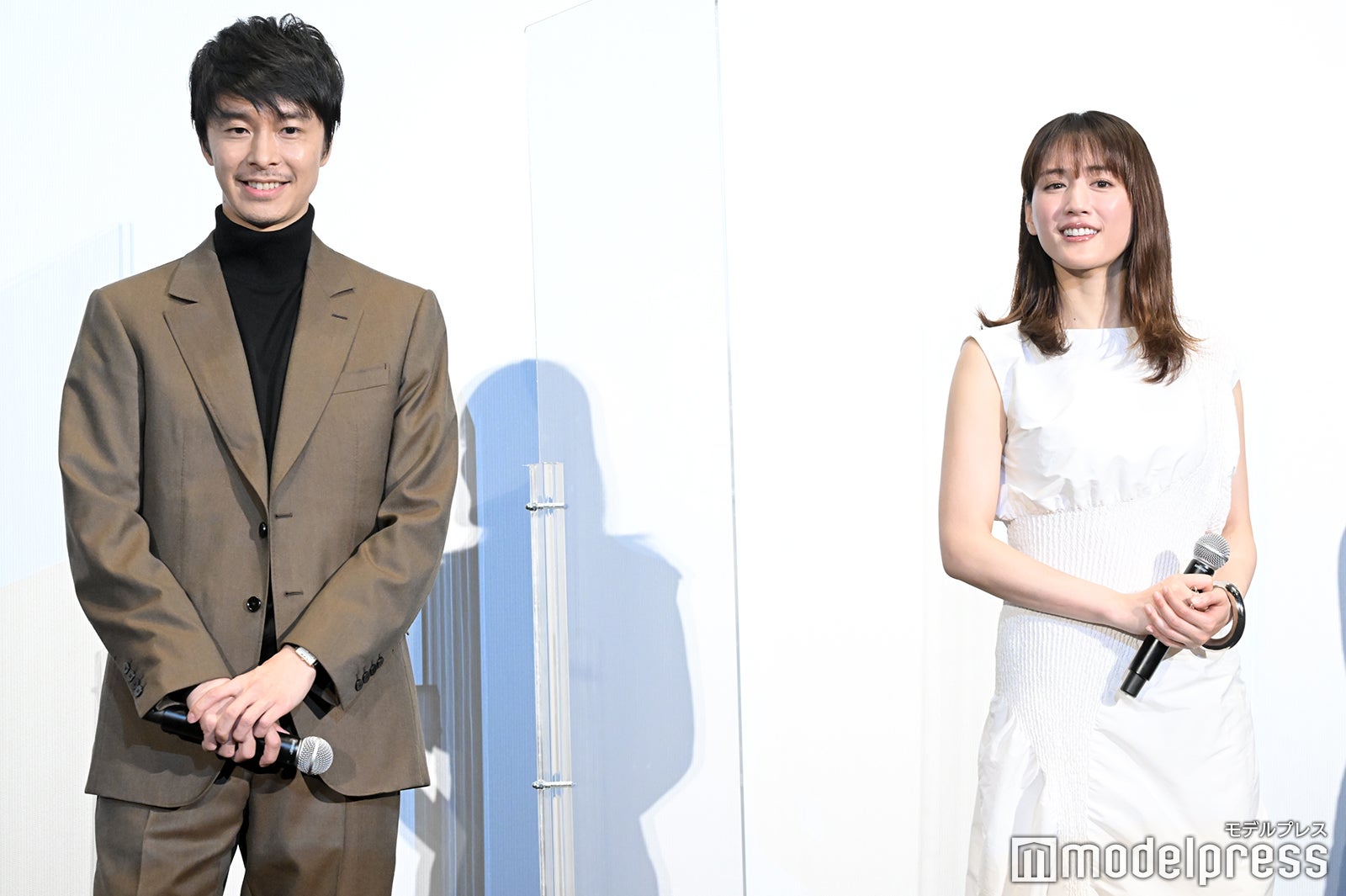 長谷川博己、綾瀬はるか （C）モデルプレス