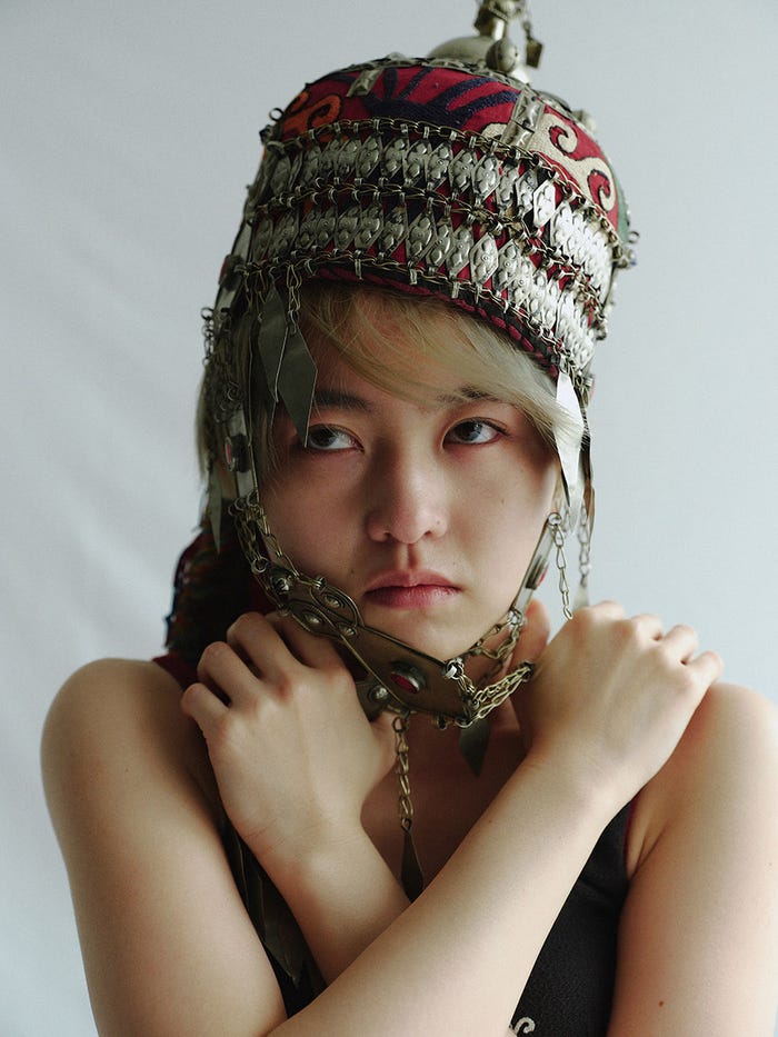 伊藤万理華/「LIKEA」(12月20日発売、PARCO出版)より(C)2022 Marika Ito