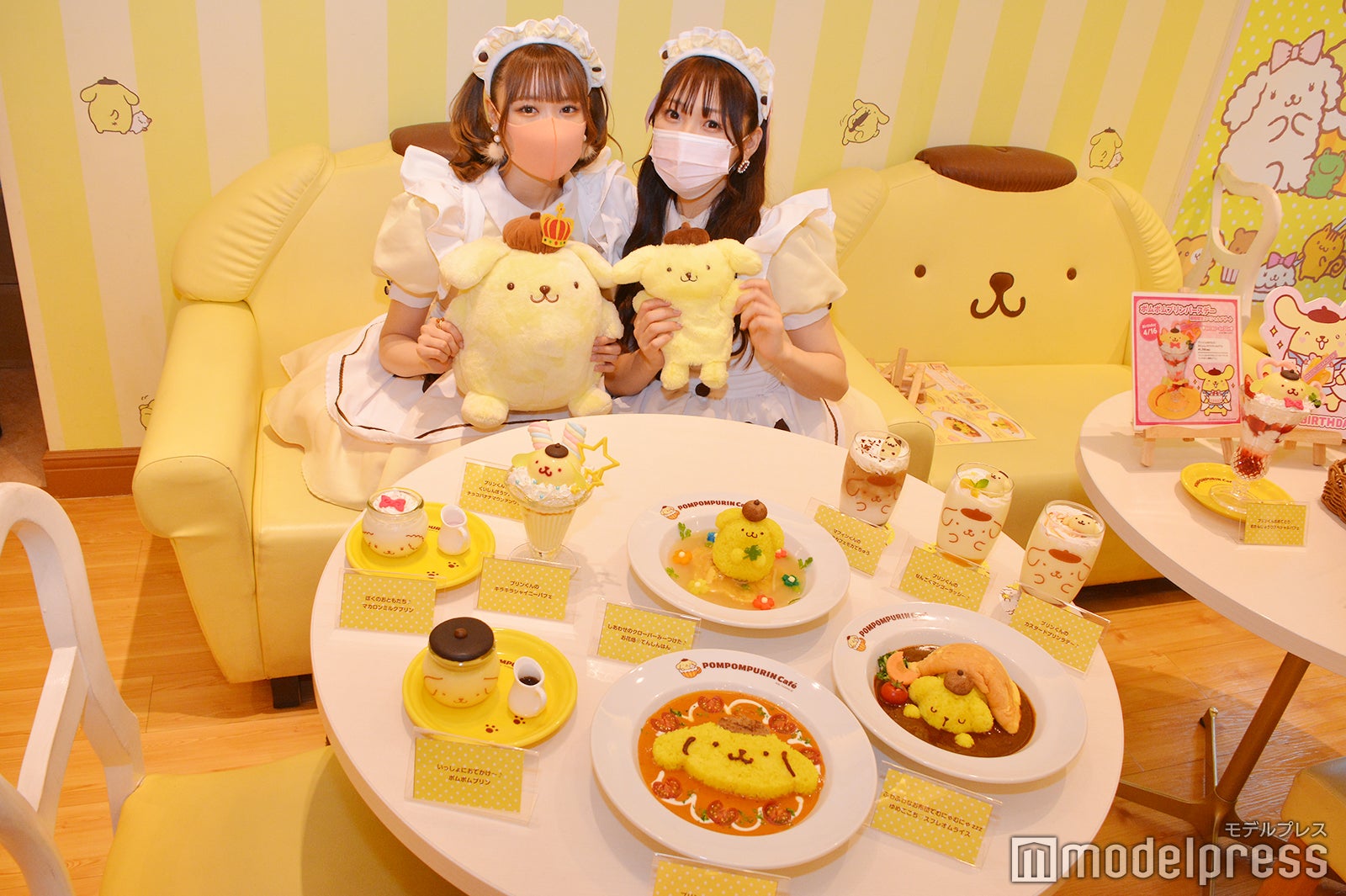 可愛いメイドがお出迎え 原宿 ポムポムプリンカフェ あっとほぉーむカフェ 体験レポ 女子旅プレス