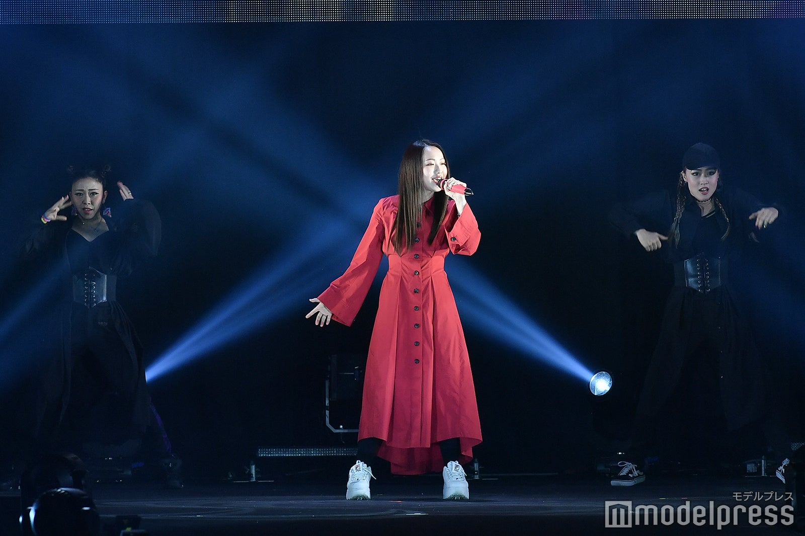 荒井麻珠（C）モデルプレス