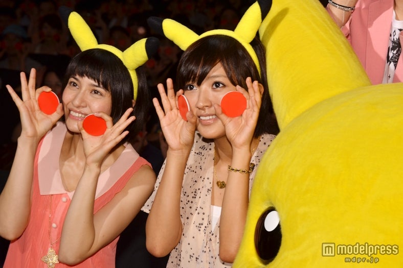 左から：中島愛、夏菜