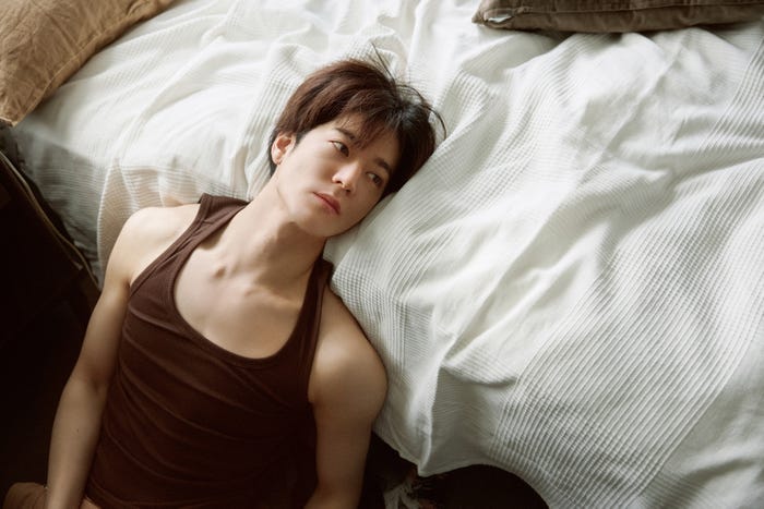 中島裕翔/イメージカット(写真集未収録)(C)MEN’S NON-NO/集英社 撮影/干田哲平