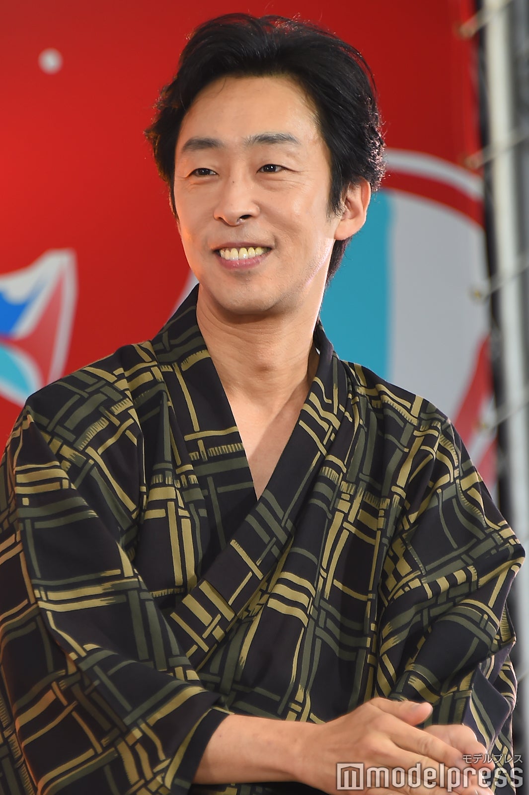 Hey! Say! JUMP山田涼介、V6三宅健から溺愛「耳真っ赤」「後頭部