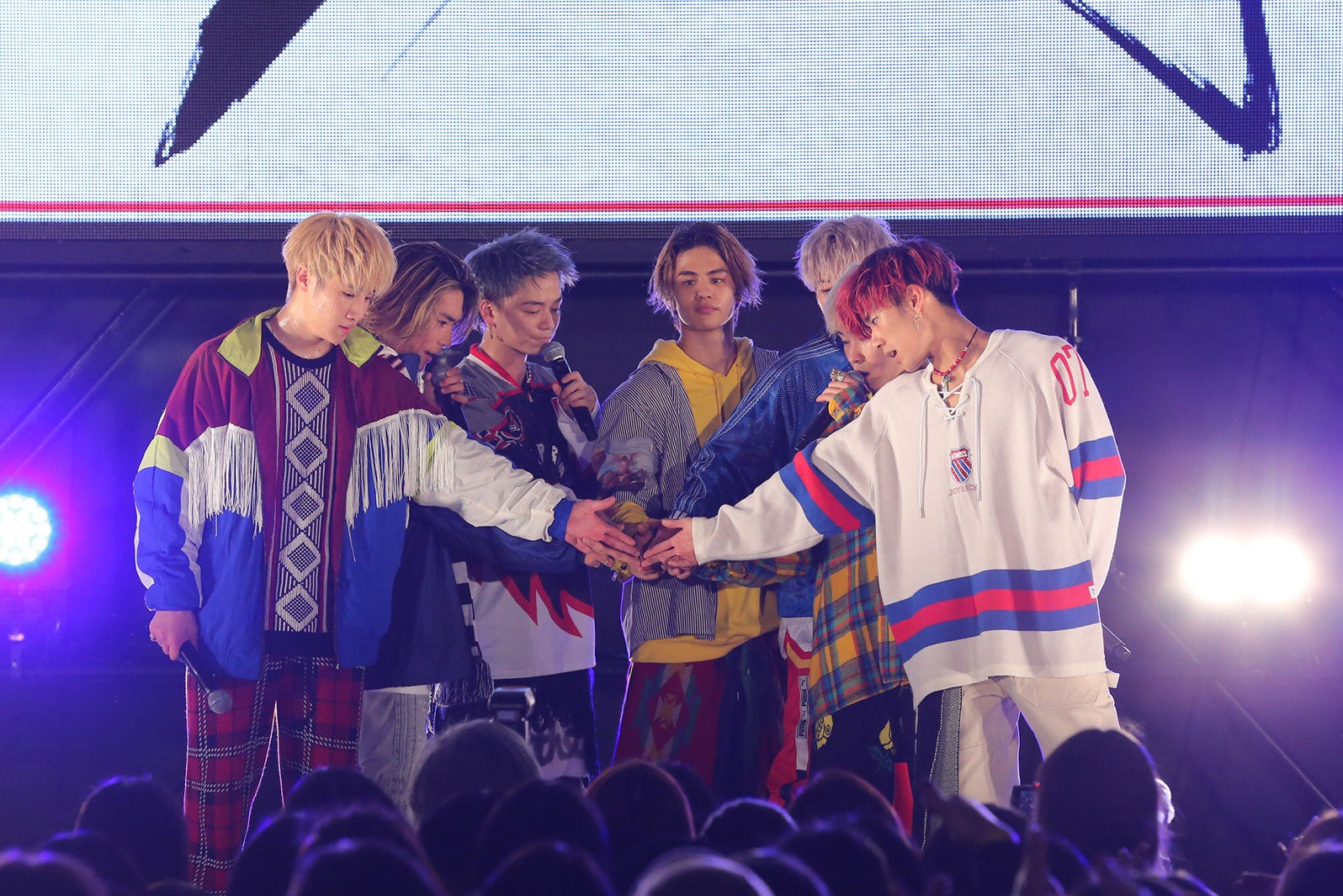 松井利樹、砂田将宏、日髙竜太、海沼流星、加納嘉将、奥田力也、深堀未来（提供写真）