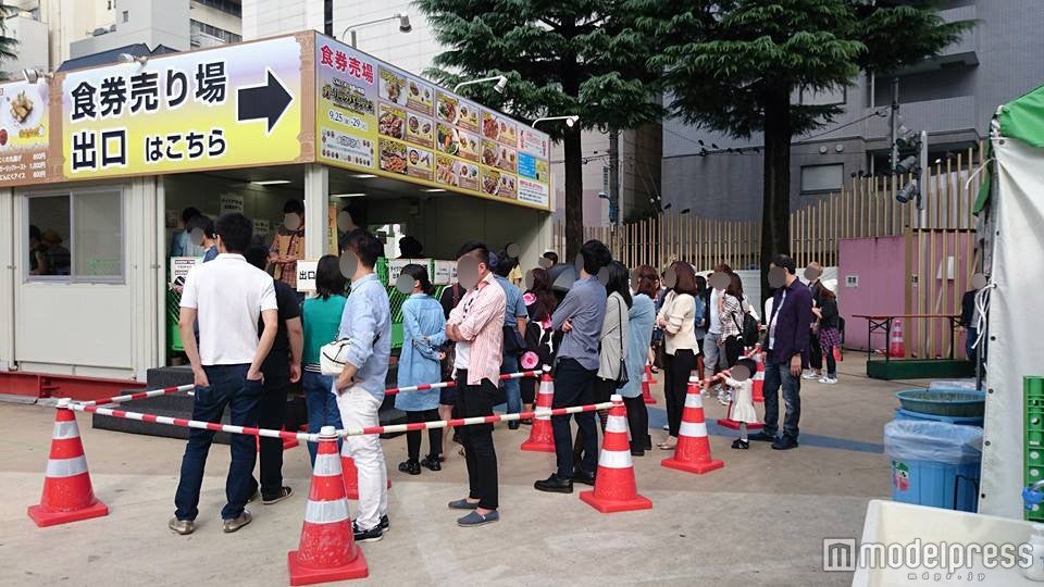 券売機前／画像提供：ガーリックパラダイス実行委員会