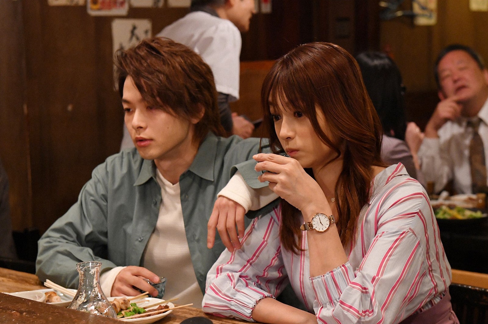 中村倫也、深田恭子／「初めて恋をした日に読む話」第5話より（C）TBS