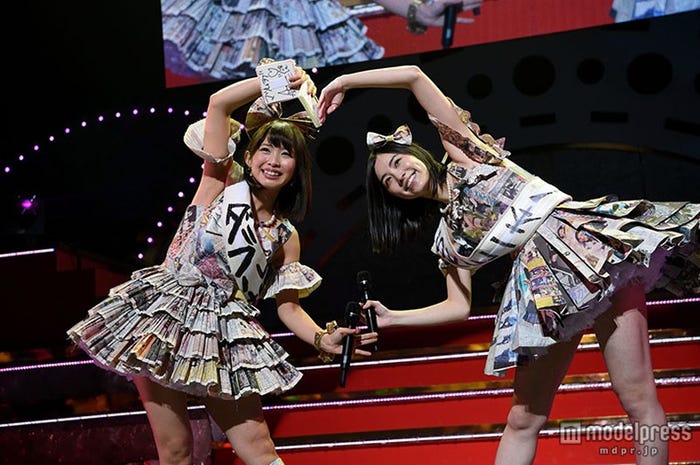 松村香織、松井珠理奈(C)AKS