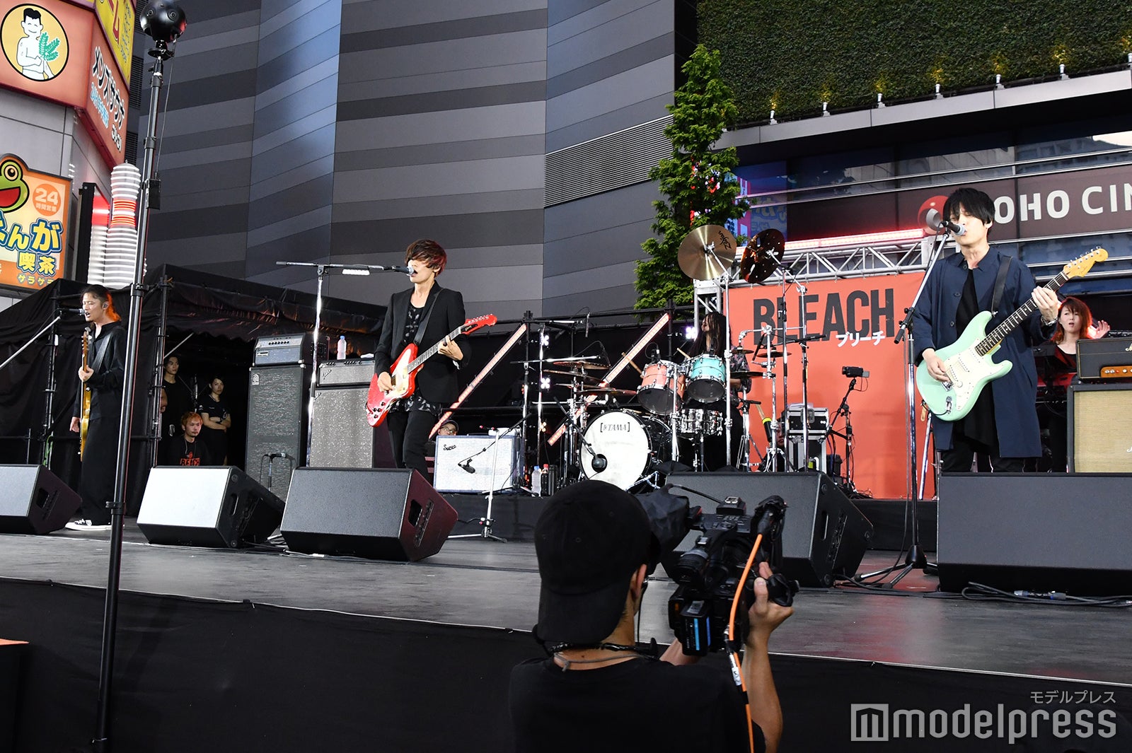 [ALEXANDROS] （C）モデルプレス