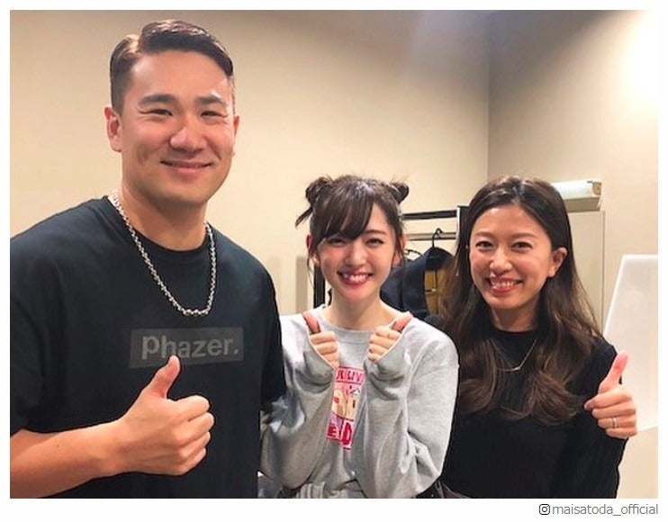 里田まい＆田中将大、鈴木愛理ライブに夫婦で参戦 3ショットに反響