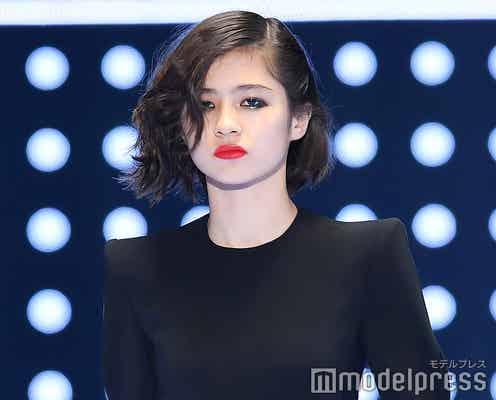 “奇跡の14歳”アリアナさくら、TGCで鮮烈デビュー 170cm圧巻スタイルで異次元のオーラ<TGC2019S/S>