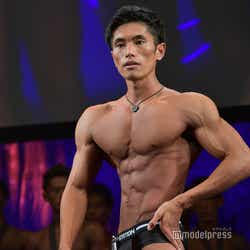 モデルプレス - “日本一夏が似合う男性”は爽やか保育士・渡辺郁也さん 驚異の肉体美で圧倒<サマー・スタイル・アワード 2018>